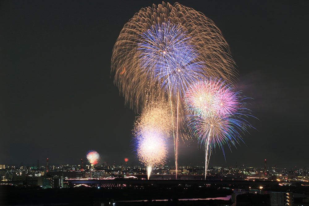 Toda Bridge Fireworks Festival